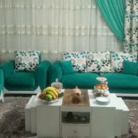 میز همراه با ۶عسلی