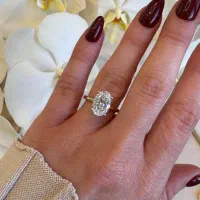 حلقه الماس معدنی ۳ قیراطی‌ با GIA