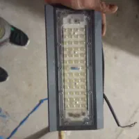 فروش یک عدد پروژکتورنو استفاده نشده