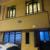 درب و پنجره آهنی