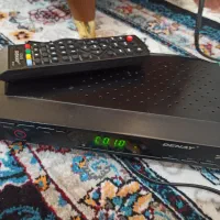 دستگاه دیجیتال دنای و شش عدد پشتی