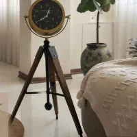 ساعت ایستاده