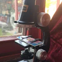 میکروسکوپ دانش آموزی