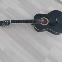 گیتار در حد نو