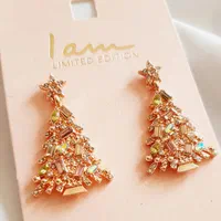 گوشواره آویز کوتاه درخت نگینی چند رنگ|بدلیجات|گرگان, |دیوار