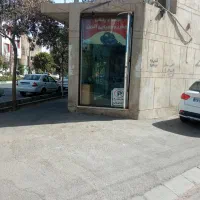اجاره مغازه ۲۷ متر ۲۰ متر بالکن|اجارهٔ مغازه و غرفه|قم, امامزاده ابراهیم|دیوار