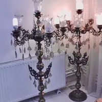کنار سالنی گوشواره دار نگین دار خیلی شیک|لوستر و چراغ آویز|تهران, سیدخندان|دیوار
