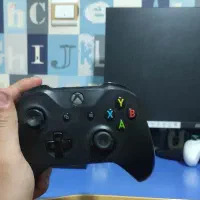 دسته ایکس باکس وان ایکس مشکی رنگ