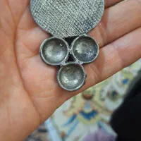 گردنبند قدیمی|کلکسیون اشیاء عتیقه|بهبهان, |دیوار