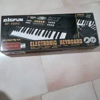 اسباب بازی موزیکال