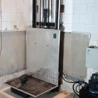 بالابر هیدرولیکی استاندارد|ماشین‌آلات صنعتی|قم, جاده معدن|دیوار