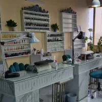 نیازمند به ناخنکار حرفه ای هستیم