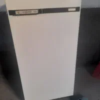 یخچال قدیمی آزمایش