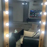 آینه قدی چراغدار