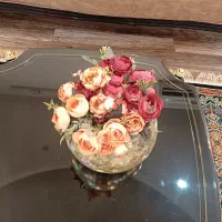 گلدان باگل|گل مصنوعی|قم, باسکول|دیوار