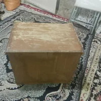 صندلی و کمد پاتختی|صندلی و نیمکت|مشهد, ابوذر|دیوار