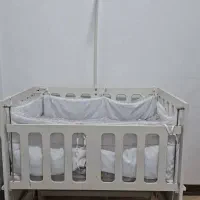 تخت و گهواره