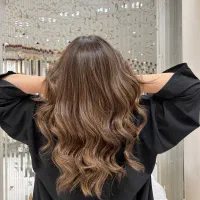 نیاز به مدل موی نچرال برای رنگ و لایت کاملا رایگان