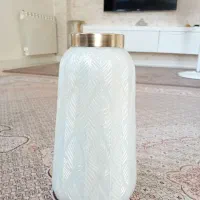 گلدون شیشه ایی