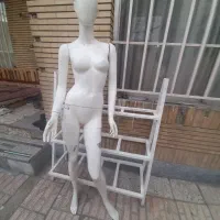 مانکن زنانه