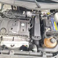 پزو۲۰۶ صندوق‌دار|خودرو سواری و وانت|بروجرد, |دیوار