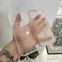 کاور 16 pro max در حد نو