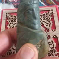 مجسمهیشمکهنه|کلکسیون اشیاء عتیقه|تهران, دستغیب|دیوار