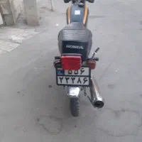 موتورسیکلت ۱۲۵ لیزر