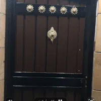 رنگ آمیزی درب وپنجره وساختمان