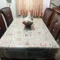 میز ناهار خوری