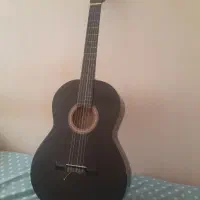 گیتار نو کار نکرده خوش صدا خوش قیمت