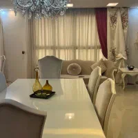میز ناهار خوری و پرده|میز و صندلی غذاخوری|بندرعباس, |دیوار