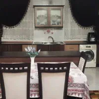 گلدشت-غربی-ارم-دو-طبقه-روی-پیلوت