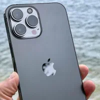 ایفون سیزده مکس