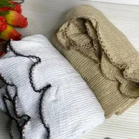 شال پلیسه لبه بافت