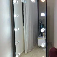 اینه بزرگ|آینه|رشت, کوی جام جم|دیوار