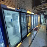 یخچال تک در یک در ۷۰ سانتی ویترینی نوشیدنی