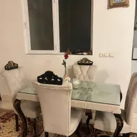 میز ناهار خوری
