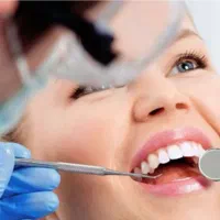 استخدام دستیار دندانپزشکی