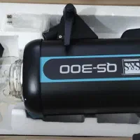 فلاش 300 ژول استدیویی