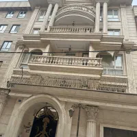 70-متر-با-پارکینگ-نواب-نگارستان