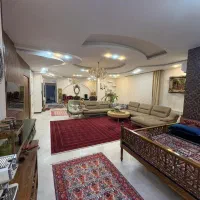 خانه ۲۰۰متری ۳خوابه