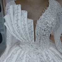لباس عروس۳۸تا۴۶ شاین شب نما دنباله دار