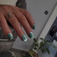 تخفیف یلدایی کاشت ناخن|خدمات آرایشگری و زیبایی|زنجان, |دیوار