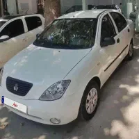 تیبا صندوق دار