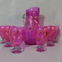 ست تنگ و ۶عدد لیوان و ست چاقو و تخته