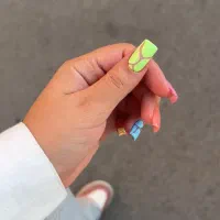کاشت ناخن vip
