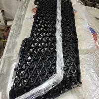 زه و جلوپنجره کی ام سی سالم