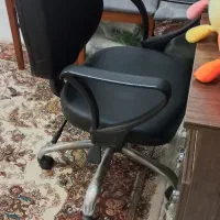 کتابخانه و میز تحریر و صندلی چرخ دار|میز تحریر و کامپیوتر|اهواز, گلستان|دیوار