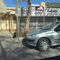 48-متر-تجاری-در-سه-طبقه-بر-خیابان